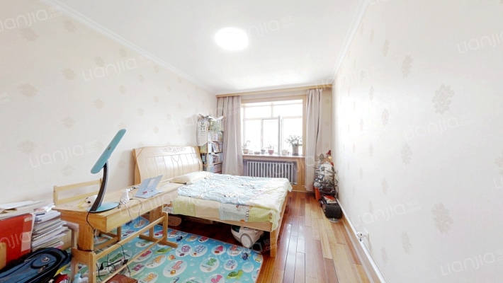 黑龙江大学南校区六号住宅楼二手房实景图