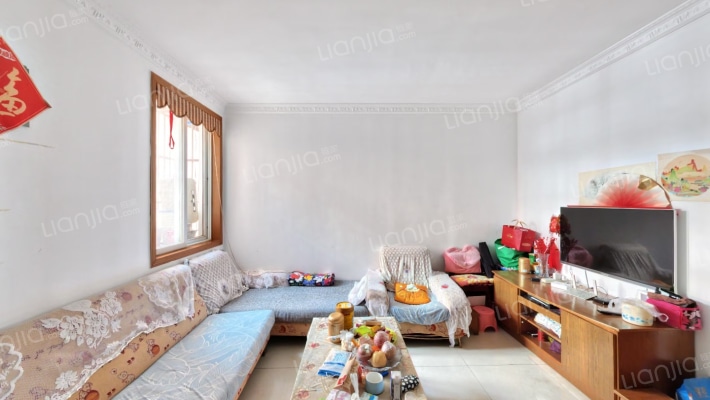 新安花园二手房实景图