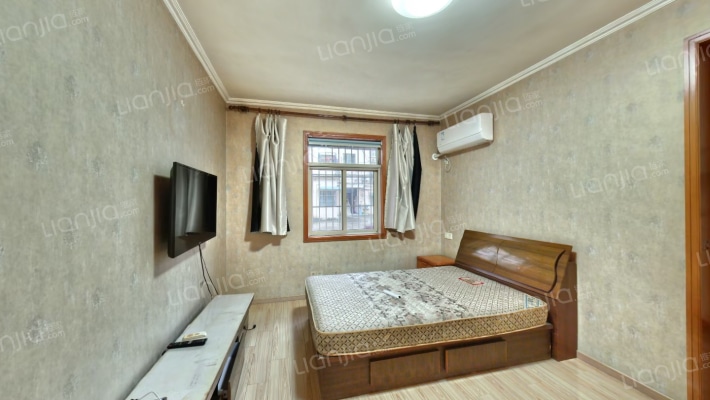 白云小区二手房实景图