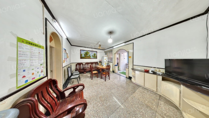 上高里二手房实景图