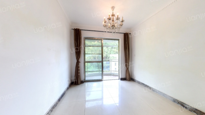 祈福新村倚湖湾二手房实景图