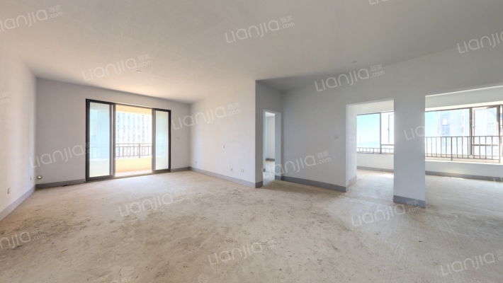 绿地国际博览城二期博翠二手房实景图