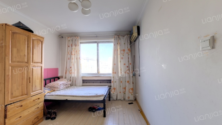 居家小区二手房实景图