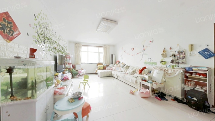 园林小区二手房实景图