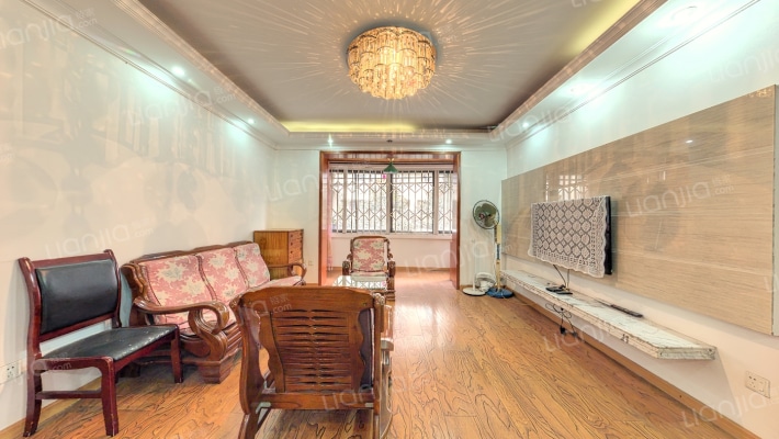 三圣街49号二手房实景图