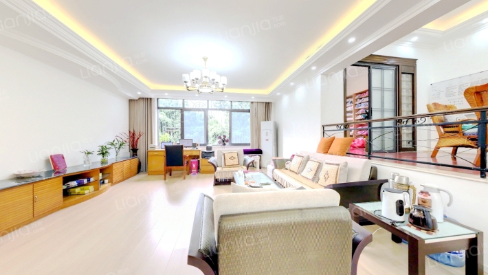 花月中街32号二手房实景图