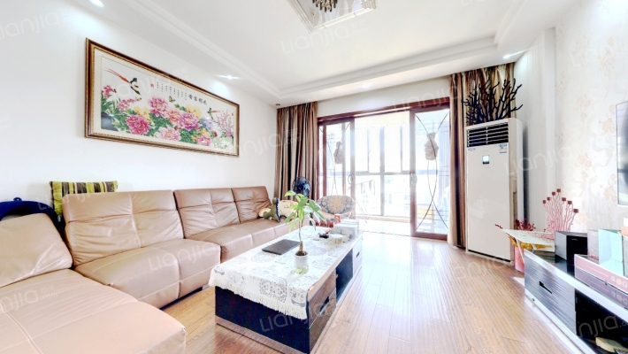 顺驰凤凰花园二手房实景图