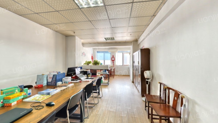 麦迪森广场二手房实景图