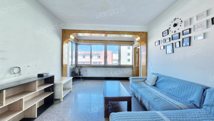 东风东路233号二手房实景图