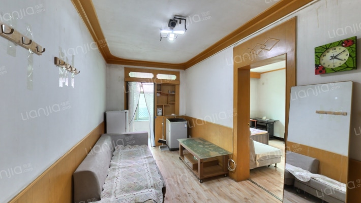 方新小区南区二手房实景图