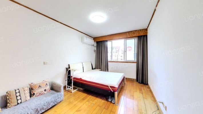 中科新苑二手房实景图