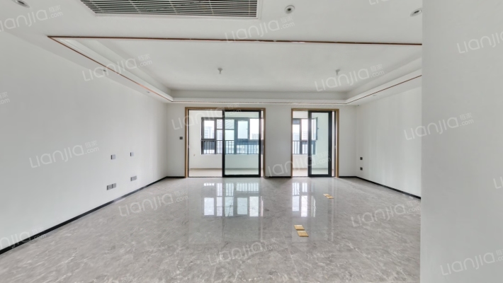 盛泽红星天铂二手房实景图