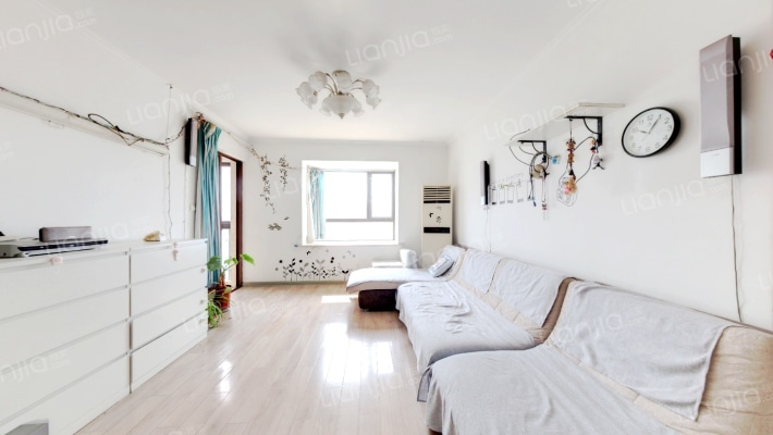 恒荣泰广场二手房实景图