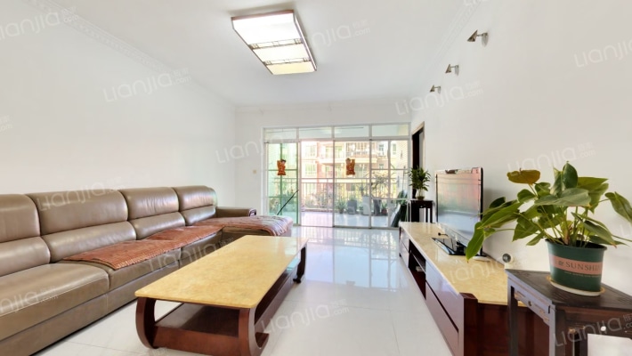 金碧花苑二手房实景图