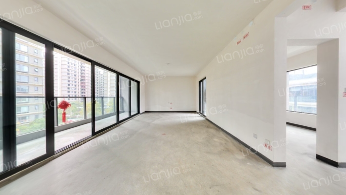 玺宸上院二手房实景图