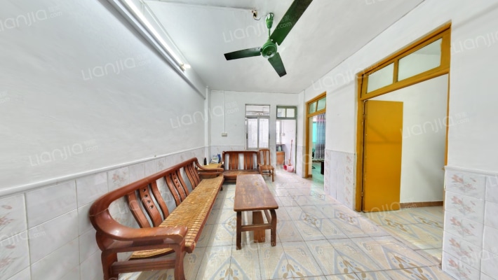 知言街51号二手房实景图