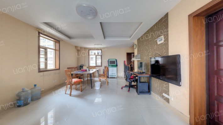 蓝波湾花园二手房实景图