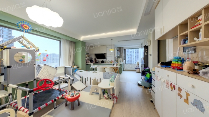 融创金成臻华府二手房实景图