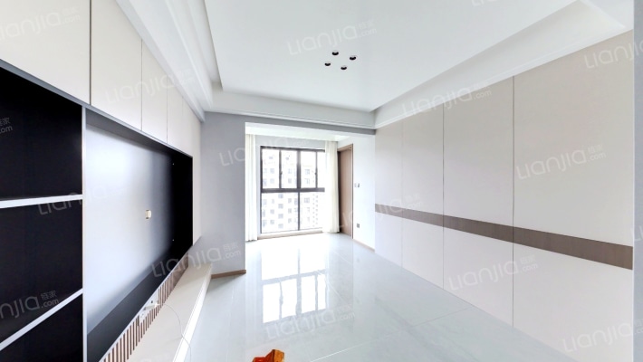 盛泰嘉苑二手房实景图