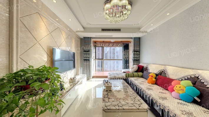 保利拉菲公馆北区二手房实景图