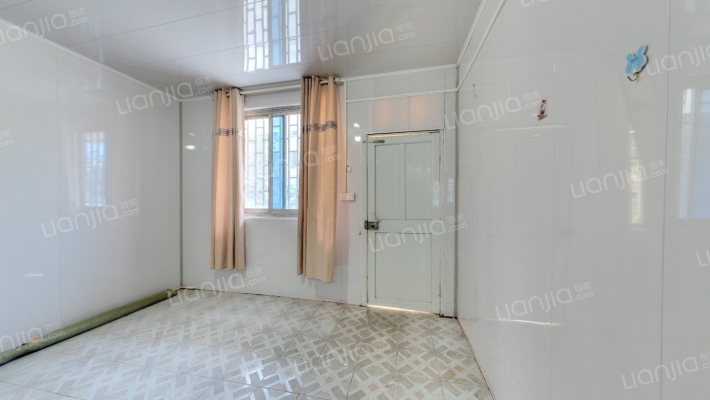 一步二条街二手房实景图