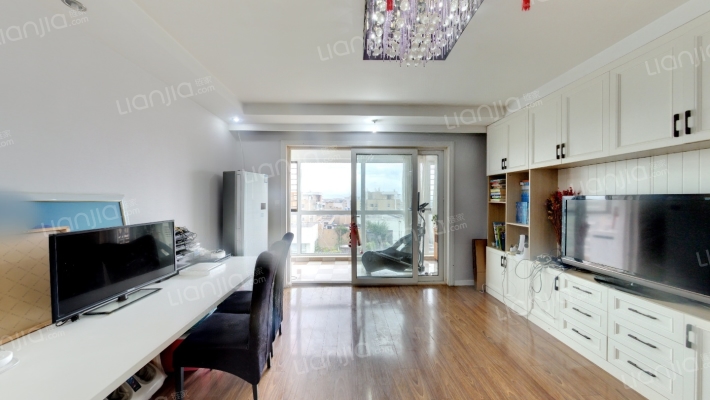 鸿仕雅居二手房实景图