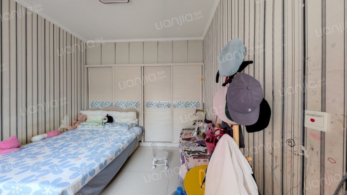 无线电一厂小区二手房实景图