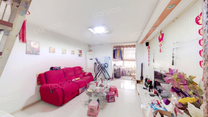 第六大道俊东公寓二手房实景图