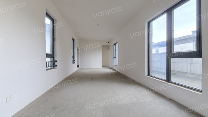 明信凤栖台二手房实景图