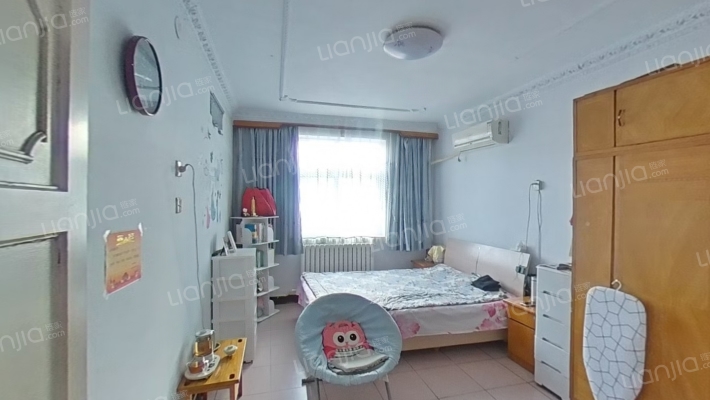 十中校内家属楼二手房实景图