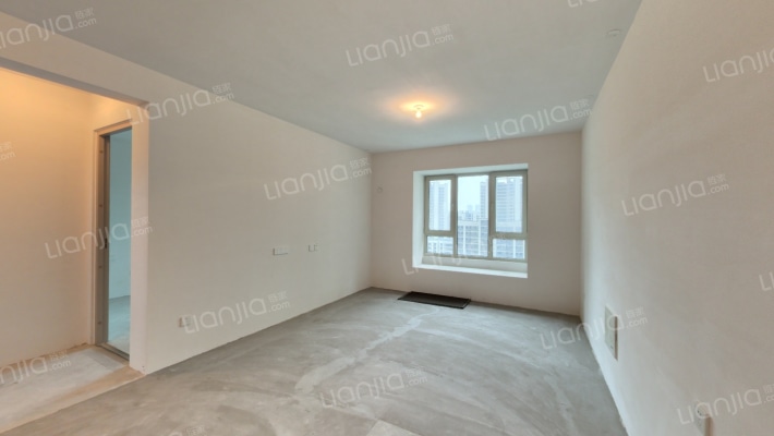 万科滨海大都会观景轩二手房实景图