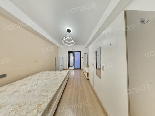 整租·万科金域学府公寓 1室1厅 西北