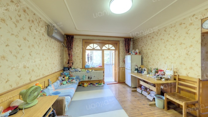 明园里二手房实景图