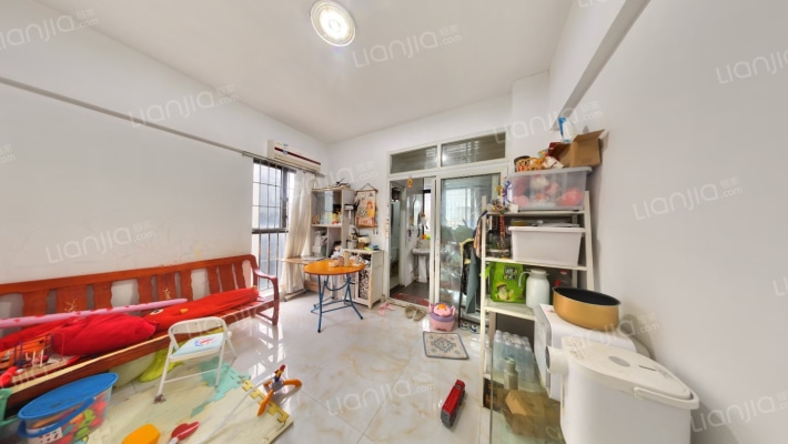 艺华花园二手房实景图