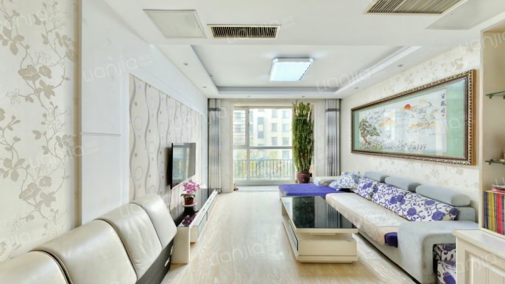 德馨珑湖二手房实景图