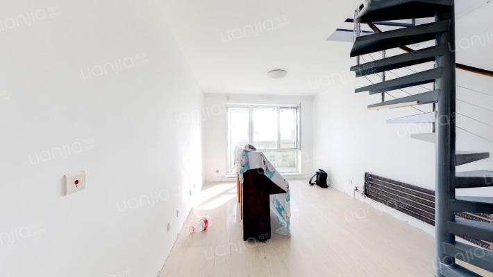 万科兰乔公寓二手房实景图