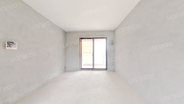 半山华庭二手房实景图