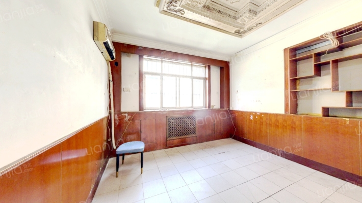 红专路97号院二手房实景图