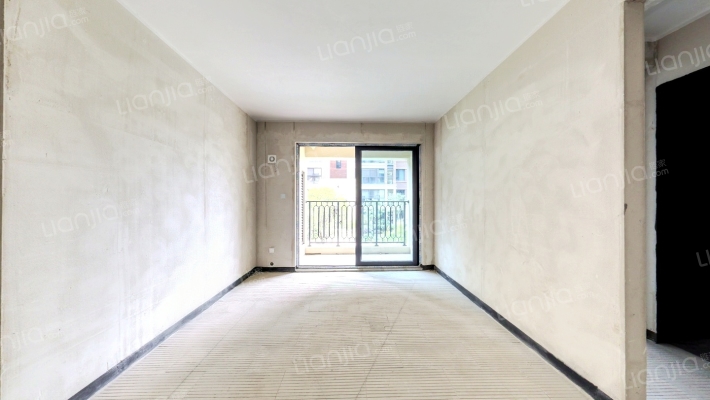 金地自在城领峯二手房实景图