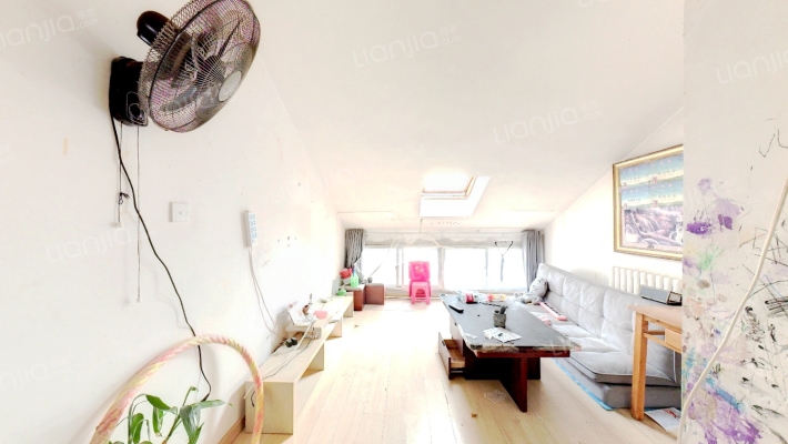 古风一条街二手房实景图