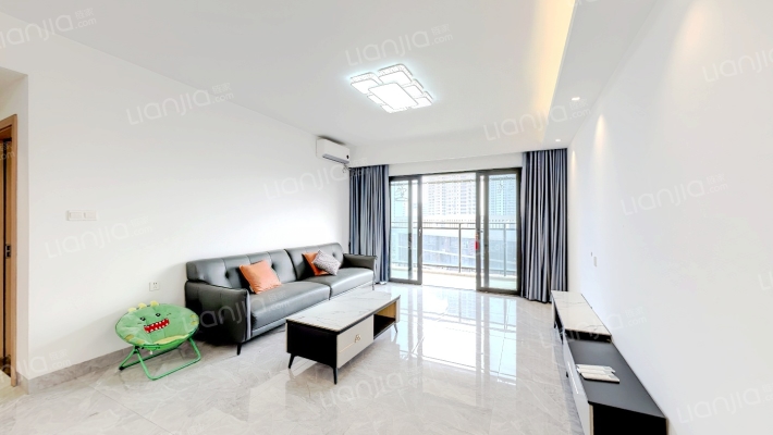 世荣蓝湾半岛二手房实景图