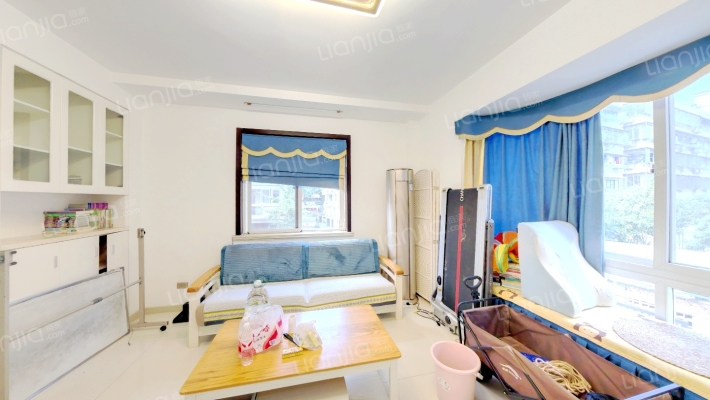 金康园二手房实景图