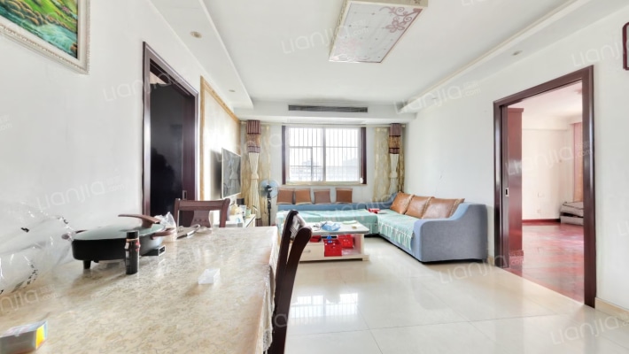 汽配苑二手房实景图