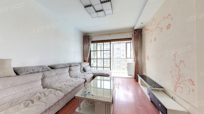 鲁鸿37度二手房实景图