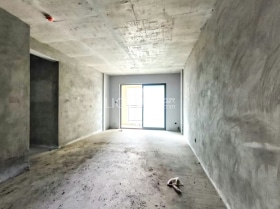 该房产权在手无贷款 经典套三双卫 朝中庭