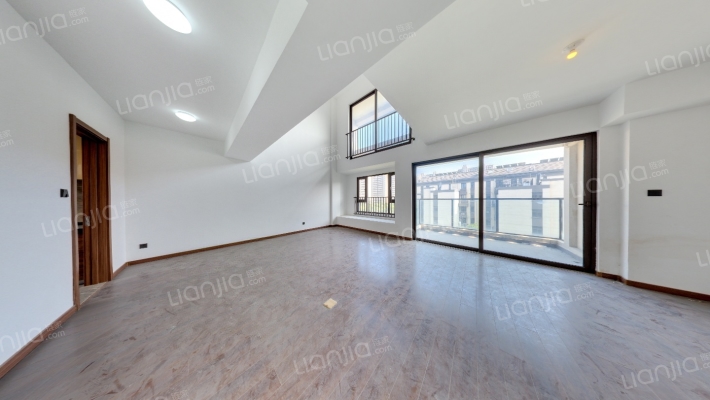 璞悦雅筑二手房实景图