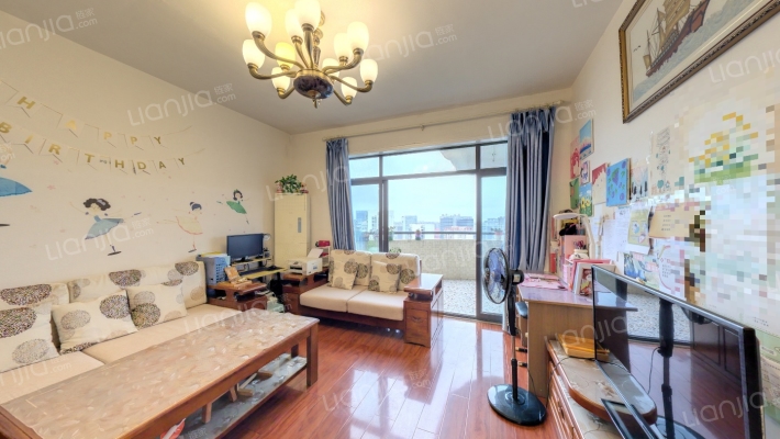 凯丽滨江花园二手房实景图