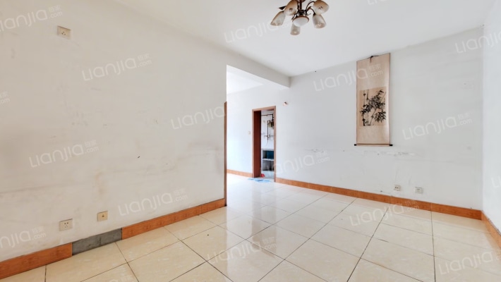 石人南路23号二手房实景图