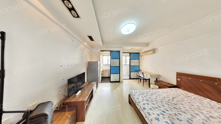 常青藤小城二手房实景图