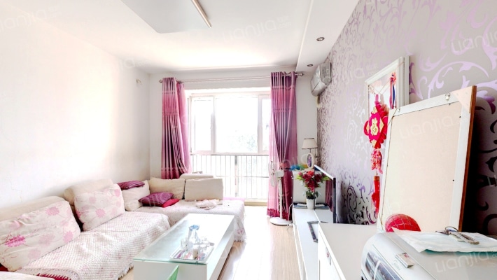 小镇西西里瑞国里二手房实景图